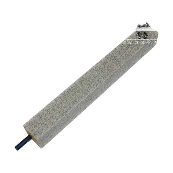 Wasserentnahme - Stele aus Naturstein H = 1,00 m Granit grey